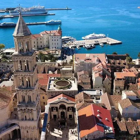 Πανσιόν Tortosa Blue Σπλιτ