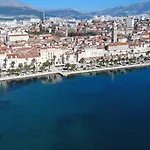 Pensjonat Tortosa Blue