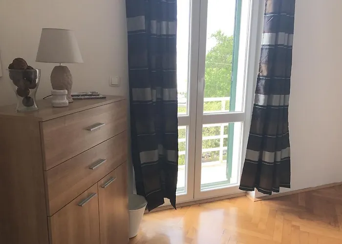 Konukevi Tortosa Blue 3*