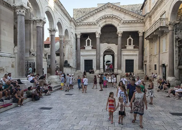 Tortosa Blue Guest house Split